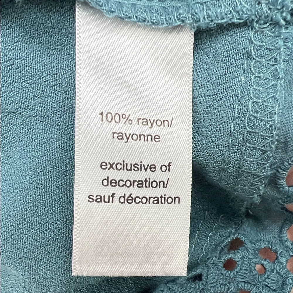 Maurices Teal Crochet Trim V-Neck Tank Top - 3X - Picture 6 of 9